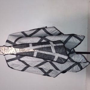 NWT Calvin Klein One Size Poncho 100% Acrylic Open Front Women